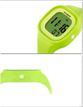 Orologio da ragazzo digitale verde mela