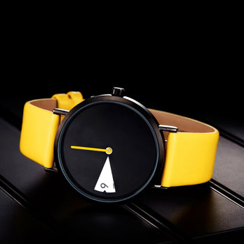 Orologio da bambino originale con cinturino in pelle giallo e quadrante nero